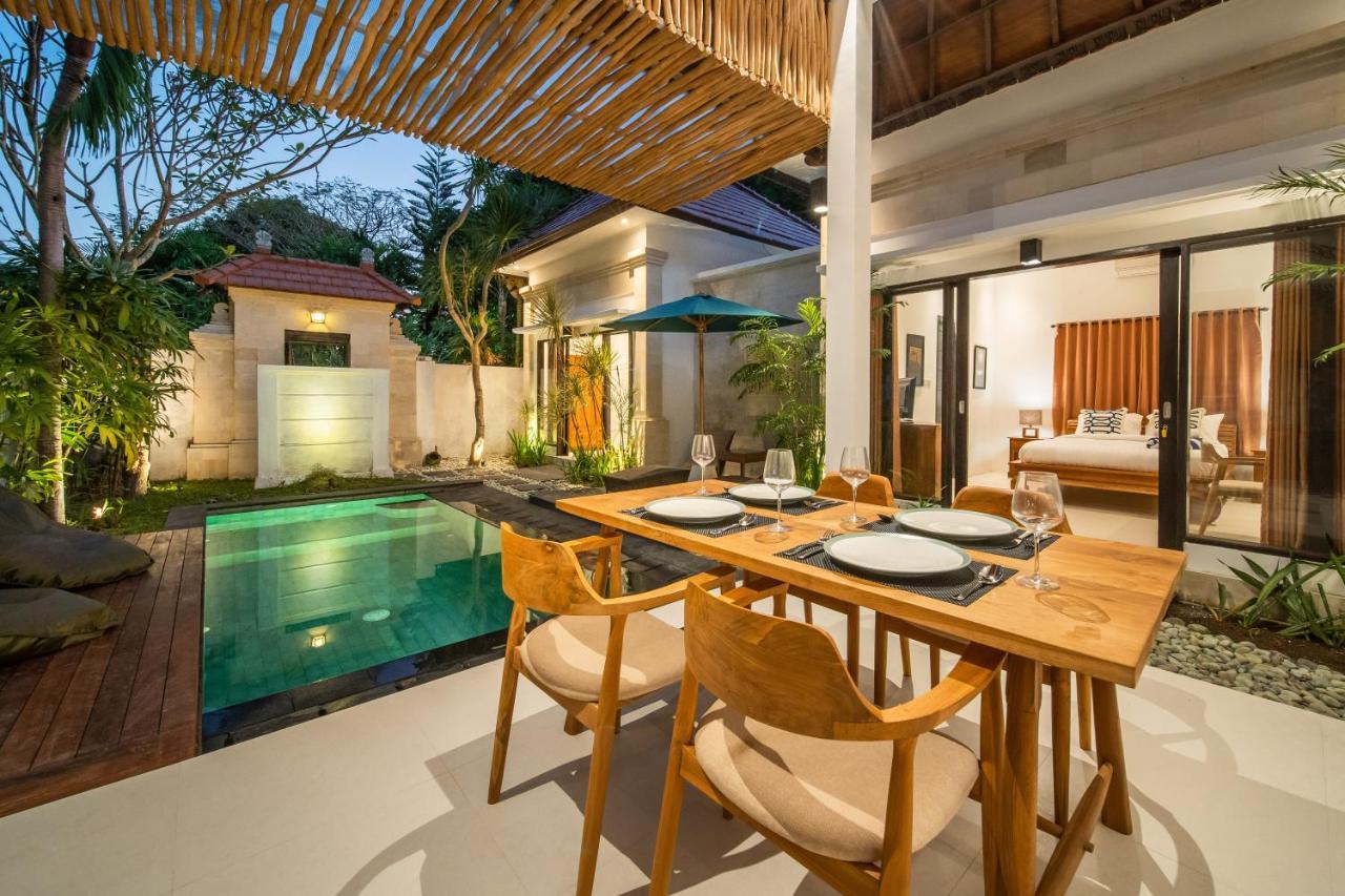 Villa Banua Seminyak Exterior photo